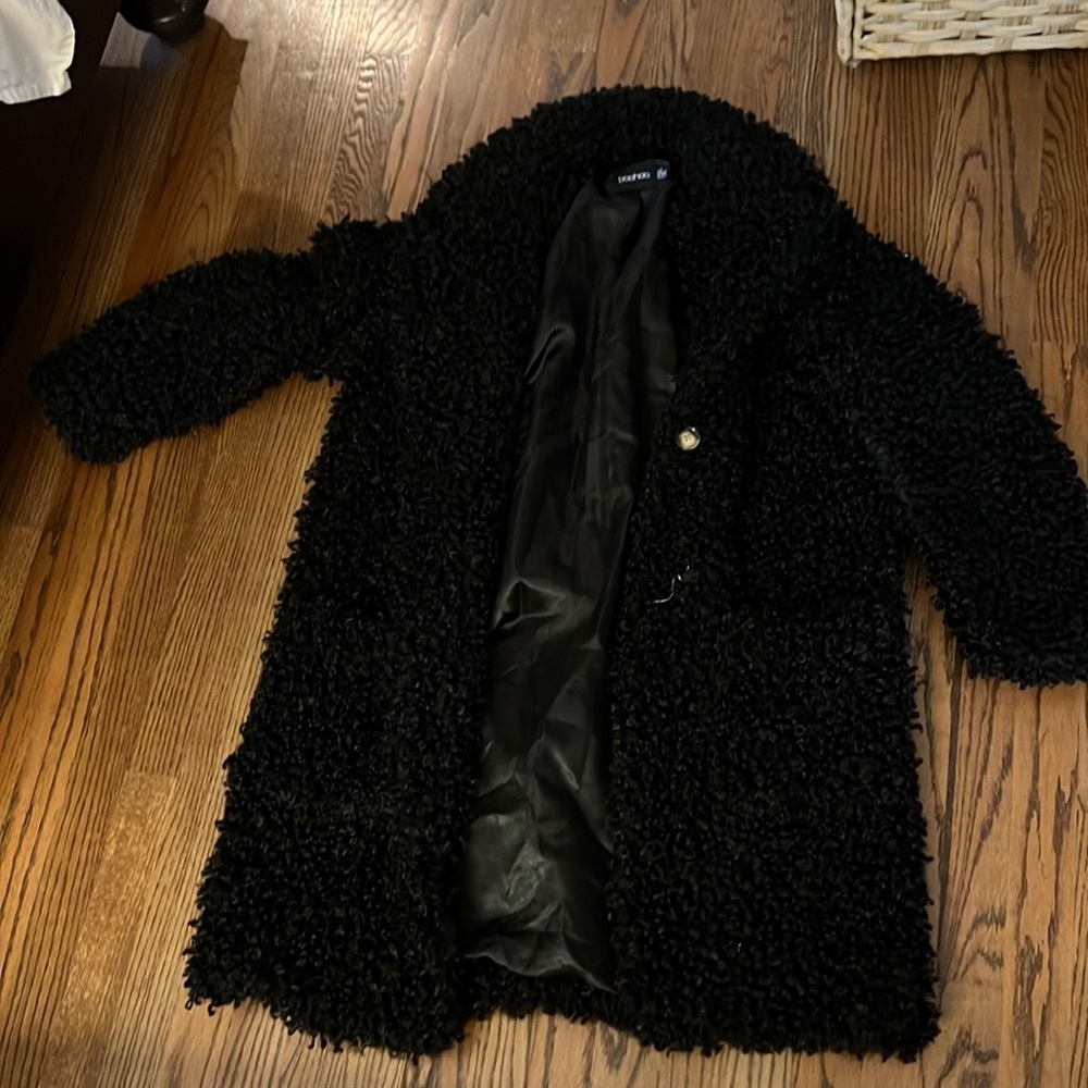 Boohoo Teddy Black Jacket size 8